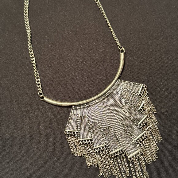 Vintage Silver Tone Choker Necklace - Picture 2 of 2